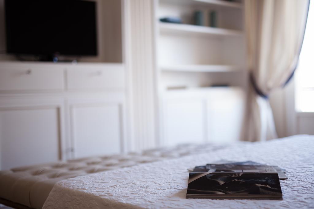 Kometa Suites & Apartments Флоренция Экстерьер фото