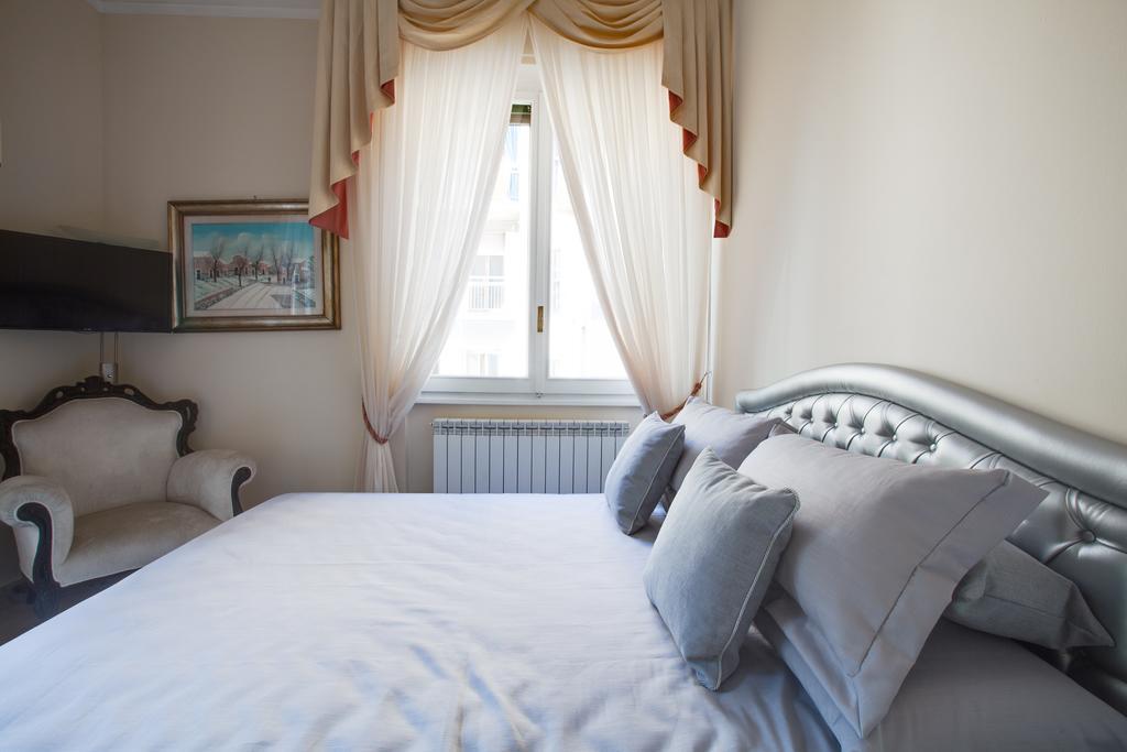 Kometa Suites & Apartments Флоренция Номер фото