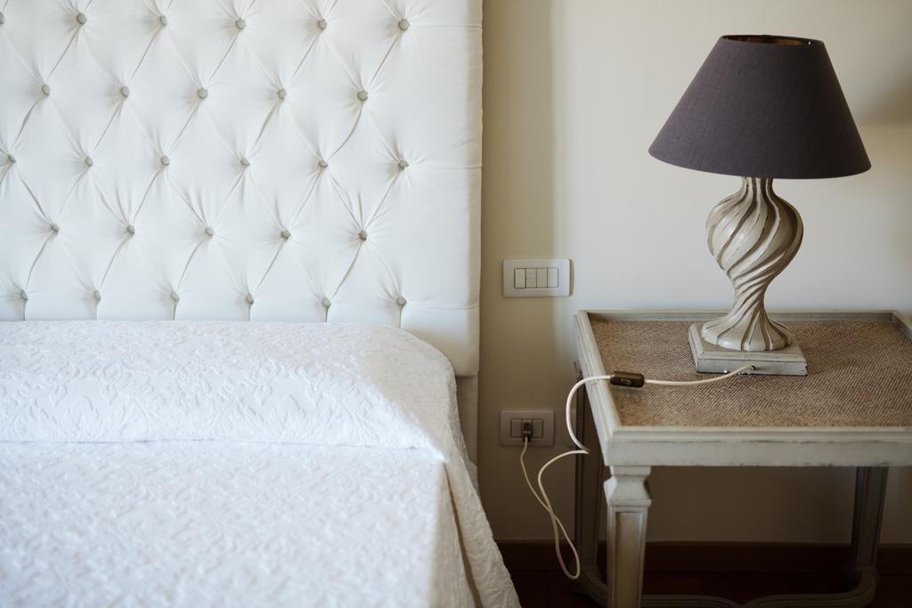 Kometa Suites & Apartments Флоренция Номер фото