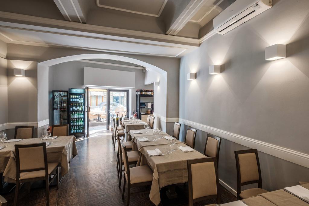 Kometa Suites & Apartments Флоренция Экстерьер фото