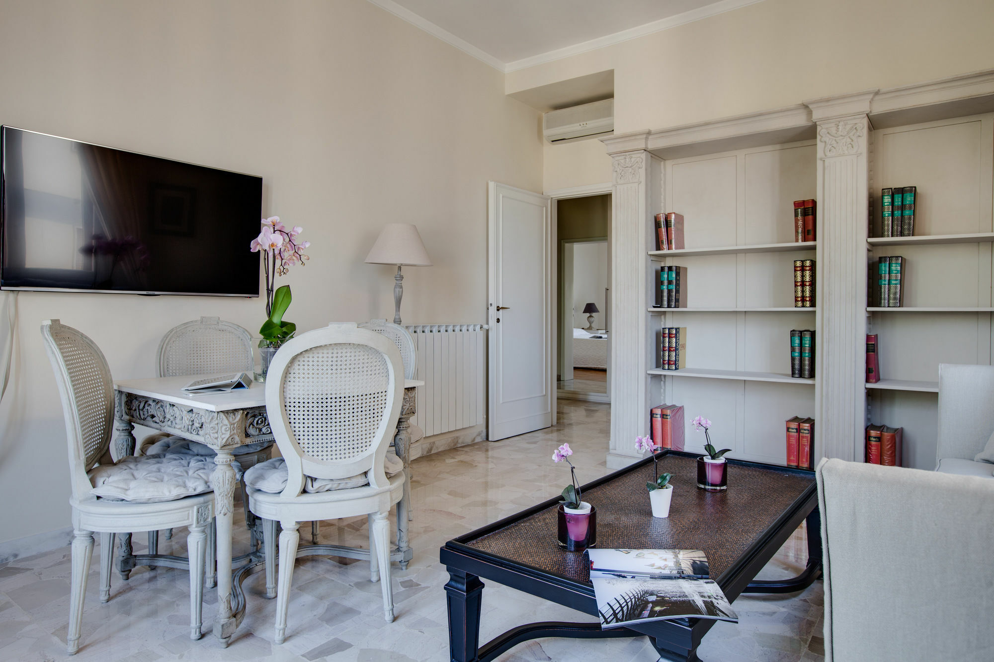 Kometa Suites & Apartments Флоренция Экстерьер фото
