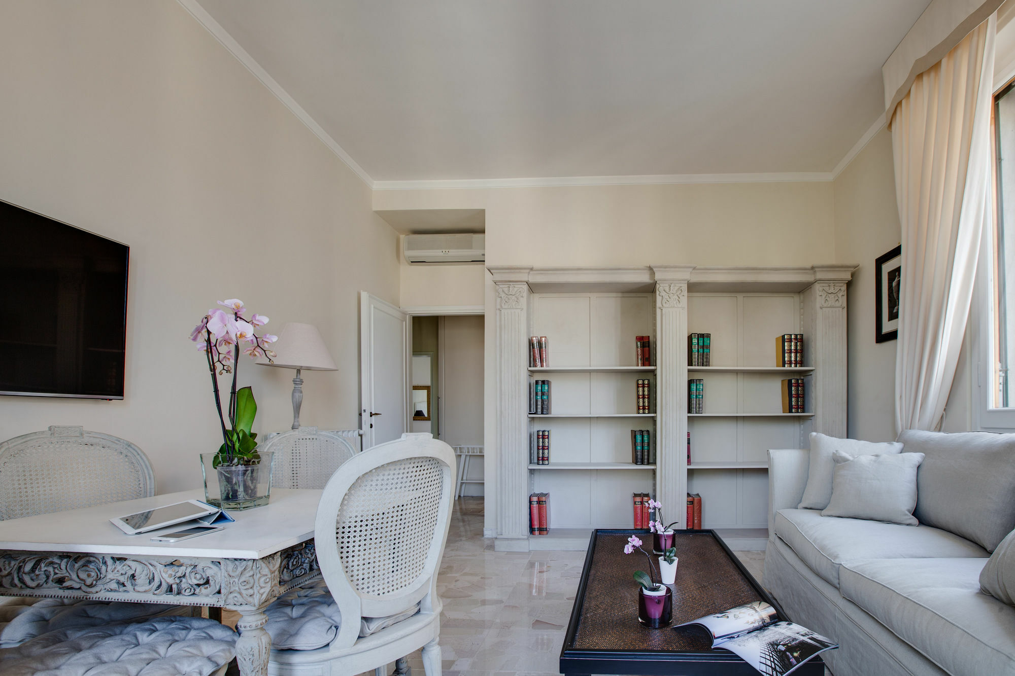Kometa Suites & Apartments Флоренция Экстерьер фото